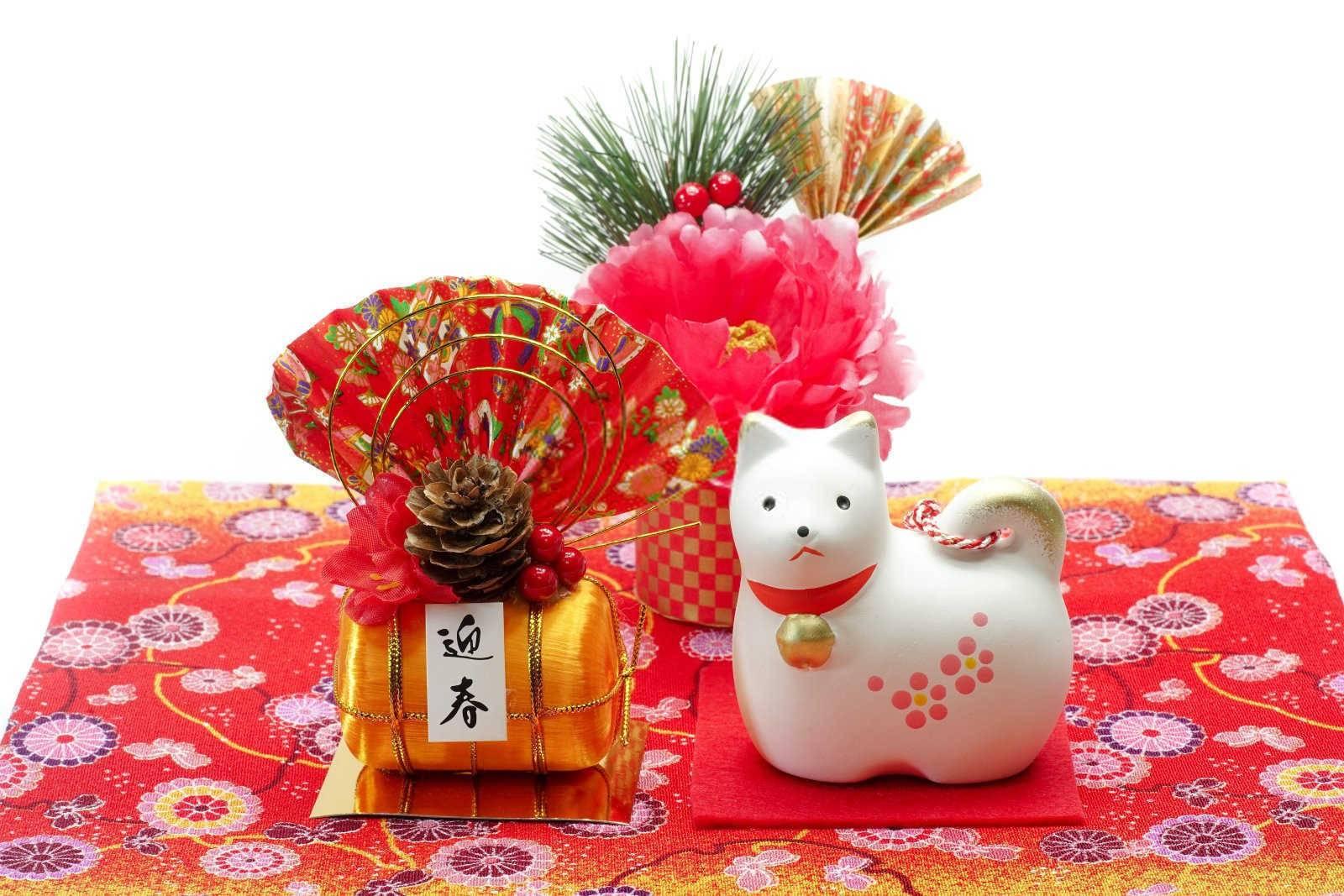 属鸡一生的幸运颜色是什么？